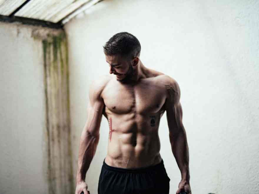 A Celebrity Trainer Shared a &lsquo;Life Changing&rsquo; 30 Day Shred Challenge