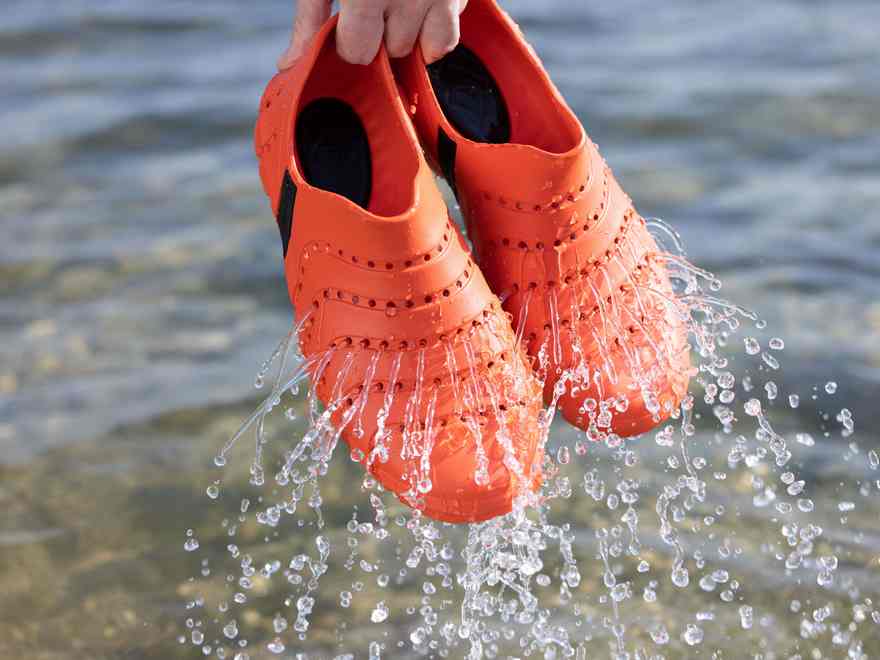 Inside Sperry’s New Efficiency Line, the Greatest Water Sneakers for Summer time