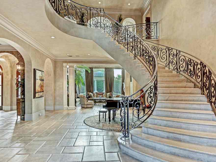 NBA’s Tracy McGrady lists his lavish Texas mega mansion for $8 million