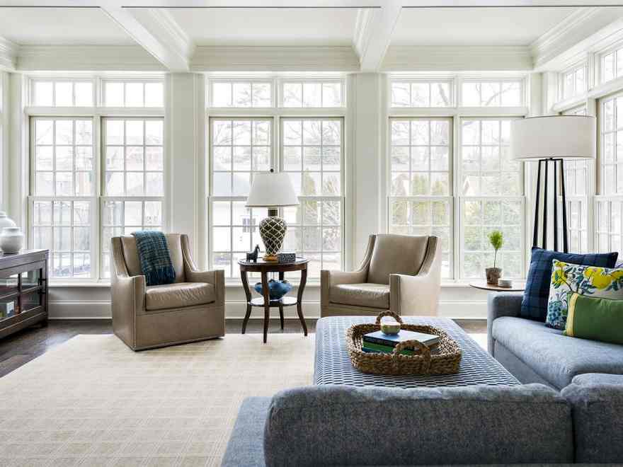 8 interior design tips to steal from this light-filled Lake Michigan home
