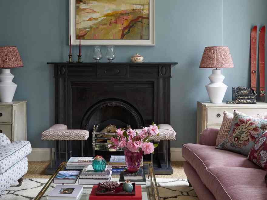 This elegant Georgian townhouse in Edinburgh showcases a beautiful display of color and pattern