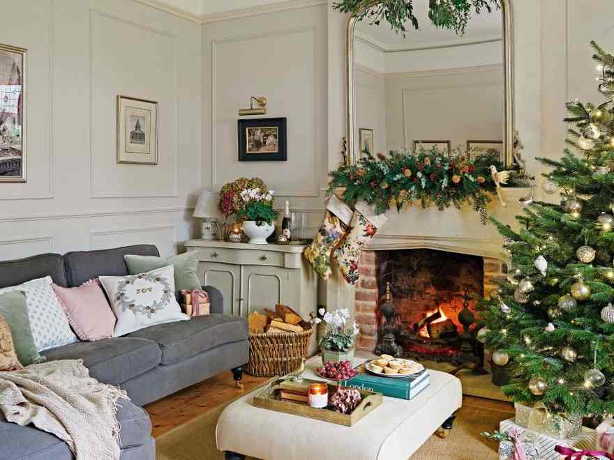 This fantastically renovated Victorian nation house is all prepared for Christmas