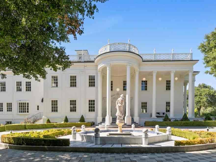 Inside William Randolph Hearst’s ‘Western White Home’ in California