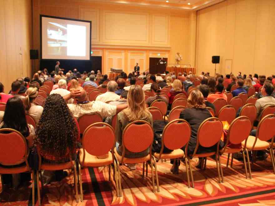 NAVC virtual veterinary congress happening right now