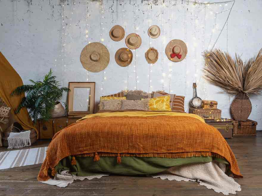 Beautiful and Vibrant Bohemian Bedrooms Designs
